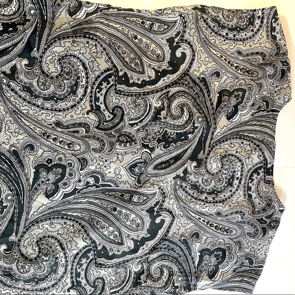 New York and company - Picture 3 of 4